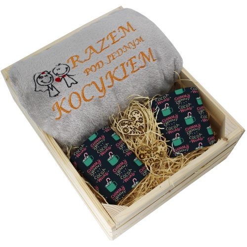 PREZENT ŚWIĄTECZNY ZESTAW KOC 160x200 + KUBKI