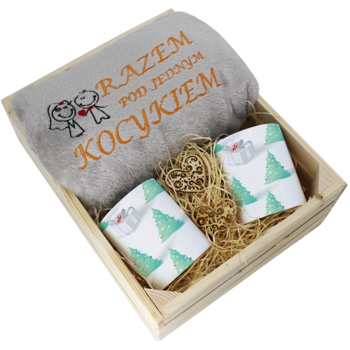 PREZENT ŚWIĄTECZNY ZESTAW KOC 160x200 + KUBKI