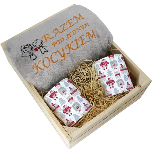 PREZENT ŚWIĄTECZNY ZESTAW KOC 160x200 + KUBKI