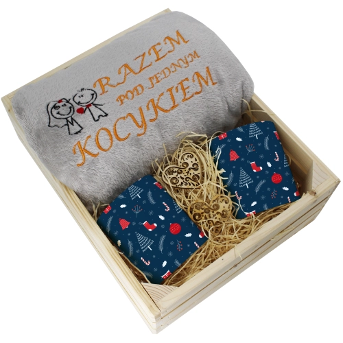 PREZENT ŚWIĄTECZNY ZESTAW KOC 160x200 + KUBKI