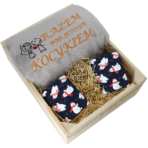 PREZENT ŚWIĄTECZNY ZESTAW KOC 160x200 + KUBKI