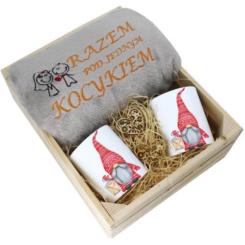 PREZENT ŚWIĄTECZNY ZESTAW KOC 160x200 + KUBKI