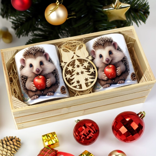 PREZENT ŚWIĄTECZNY ZESTAW KUBKÓW W SKRZYNCE KUBKI MIKOŁAJ RENIFER ŚWIĘTA