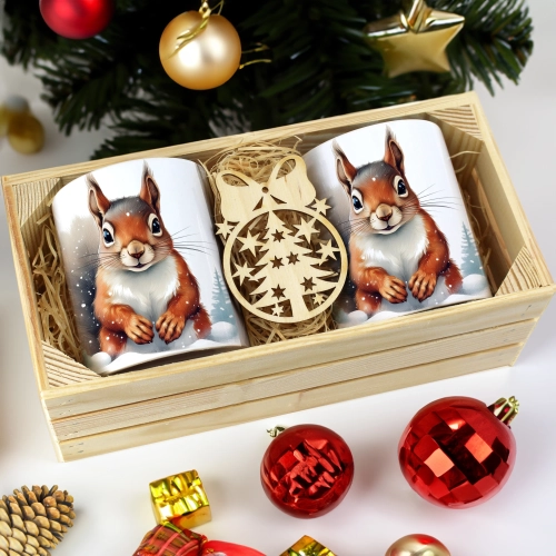 PREZENT ŚWIĄTECZNY ZESTAW KUBKÓW W SKRZYNCE KUBKI MIKOŁAJ RENIFER ŚWIĘTA