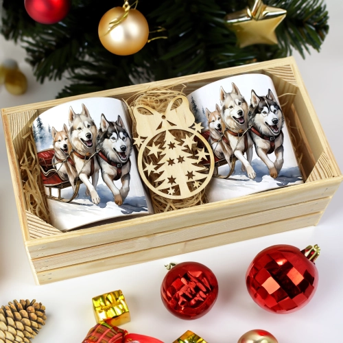 PREZENT ŚWIĄTECZNY ZESTAW KUBKÓW W SKRZYNCE KUBKI MIKOŁAJ RENIFER ŚWIĘTA