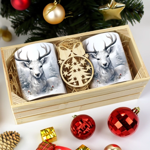 PREZENT ŚWIĄTECZNY ZESTAW KUBKÓW W SKRZYNCE KUBKI MIKOŁAJ RENIFER ŚWIĘTA