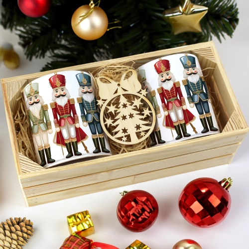 PREZENT ŚWIĄTECZNY ZESTAW KUBKÓW W SKRZYNCE KUBKI MIKOŁAJ RENIFER ŚWIĘTA