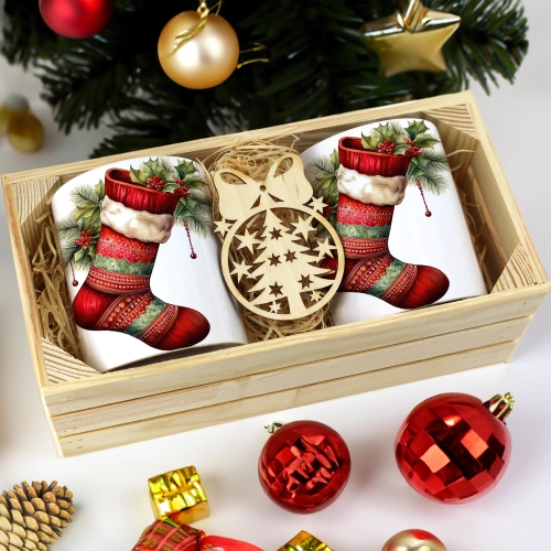 PREZENT ŚWIĄTECZNY ZESTAW KUBKÓW W SKRZYNCE KUBKI MIKOŁAJ RENIFER ŚWIĘTA