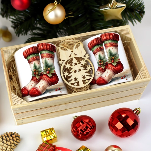 PREZENT ŚWIĄTECZNY ZESTAW KUBKÓW W SKRZYNCE KUBKI MIKOŁAJ RENIFER ŚWIĘTA