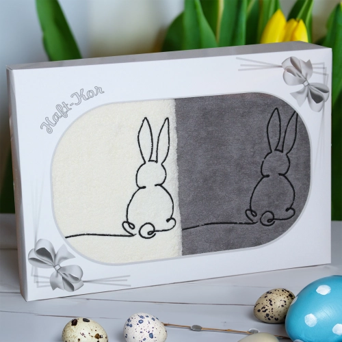 PREZENT WIELKANOCNY KOMPLET DWÓCH RĘCZNIKÓW 70x140 Z HAFTEM ZAJĄCZEK