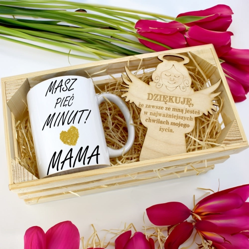 KUBEK 330ml DLA MAMY W SKRZYNCE ZAWIESZKA ANIOŁEK DZIEŃ MATKI MAMA PREZENT