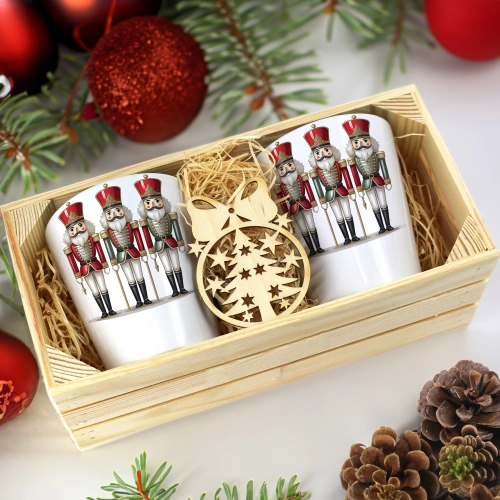 PREZENT ŚWIĄTECZNY ZESTAW KUBKÓW LATTE W SKRZYNCE KUBKI MIKOŁAJ NA ŚWIĘTA