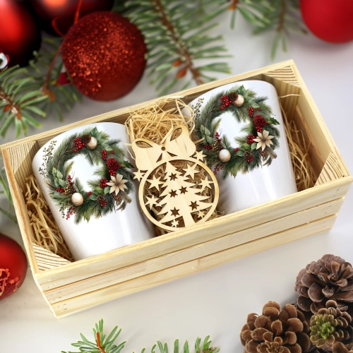 PREZENT ŚWIĄTECZNY ZESTAW KUBKÓW LATTE W SKRZYNCE KUBKI MIKOŁAJ NA ŚWIĘTA