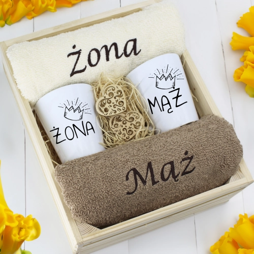 PREZENT ŚLUBNY ZESTAW RĘCZNIKI + KUBKI ŻONA i MĄŻ