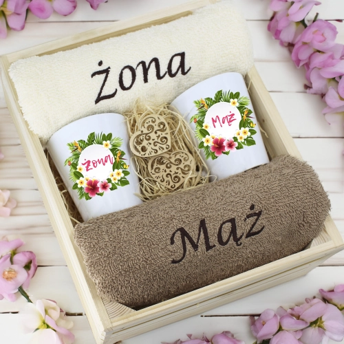 PREZENT ŚLUBNY ZESTAW RĘCZNIKI + KUBKI ŻONA i MĄŻ