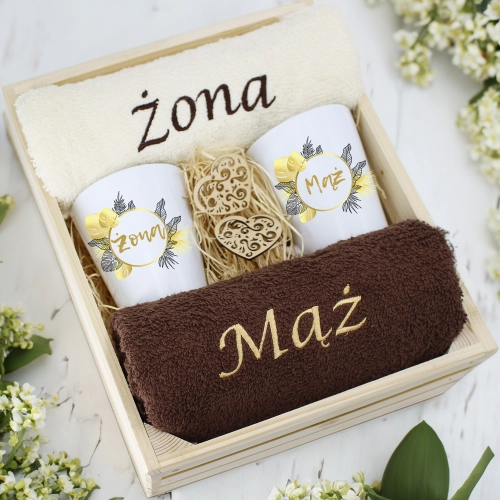 PREZENT ŚLUBNY ZESTAW RĘCZNIKI + KUBKI ŻONA i MĄŻ