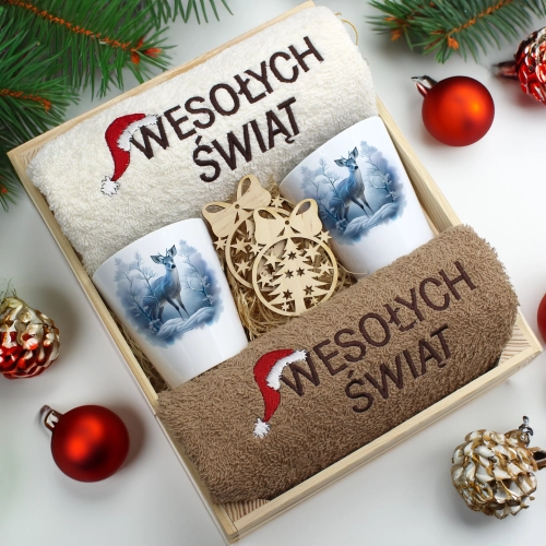ZESTAW PREZENT ŚWIĄTECZNY KUBKI LATTE RĘCZNIKI W SKRZYNCE ŚWIĘTA MIKOŁAJ