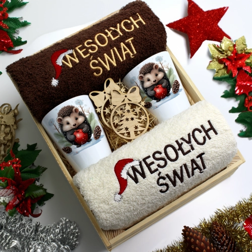 ZESTAW PREZENT ŚWIĄTECZNY KUBKI LATTE RĘCZNIKI W SKRZYNCE ŚWIĘTA MIKOŁAJ