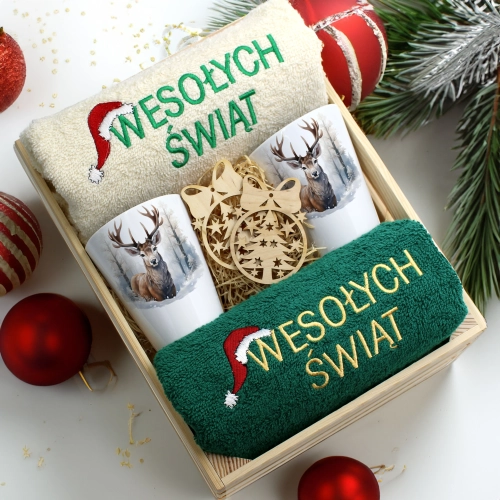 ZESTAW PREZENT ŚWIĄTECZNY KUBKI LATTE RĘCZNIKI W SKRZYNCE ŚWIĘTA MIKOŁAJ