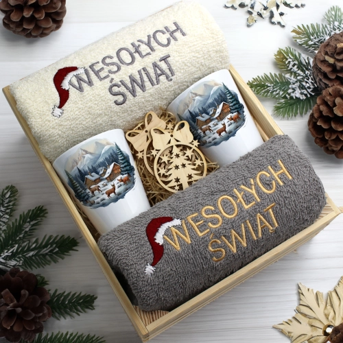 ZESTAW PREZENT ŚWIĄTECZNY KUBKI LATTE RĘCZNIKI W SKRZYNCE ŚWIĘTA MIKOŁAJ