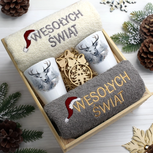 ZESTAW PREZENT ŚWIĄTECZNY KUBKI LATTE RĘCZNIKI W SKRZYNCE ŚWIĘTA MIKOŁAJ