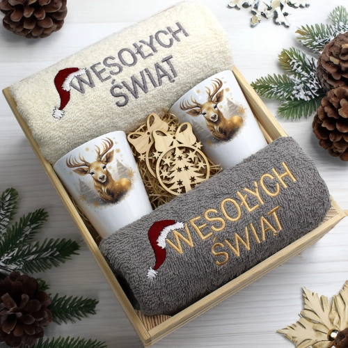 ZESTAW PREZENT ŚWIĄTECZNY KUBKI LATTE RĘCZNIKI W SKRZYNCE ŚWIĘTA MIKOŁAJ