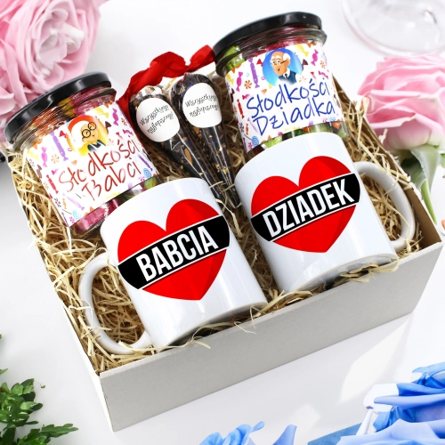 PREZENT ZESTAW NA DZIEŃ BABCI I DZIADKA KUBKI + SŁODYCZE BABCIA DZIADEK