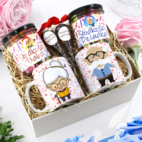 PREZENT ZESTAW NA DZIEŃ BABCI I DZIADKA KUBKI + SŁODYCZE BABCIA DZIADEK