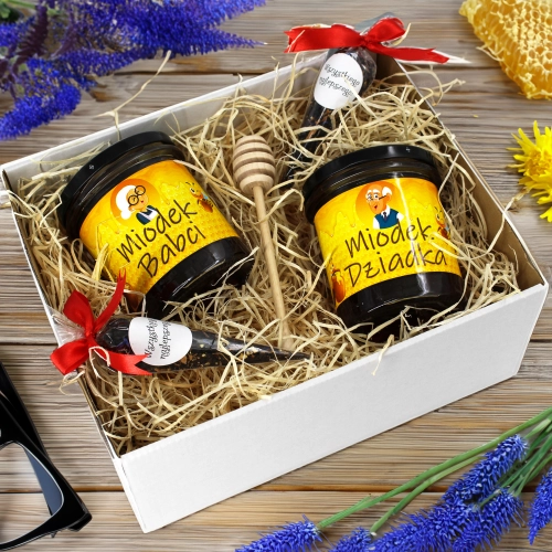 ZESTAW PREZENTOWY DLA BABCI I DZIADKA MIÓD NATURALNY HERBATA BABCIA DZIADEK