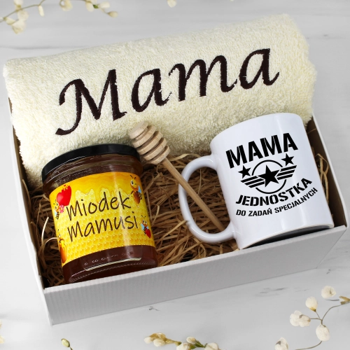 KOMPLET DLA MAMY RĘCZNIK Z HAFTEM + KUBEK + MIÓD PREZENT DZIEŃ MATKI MAMA