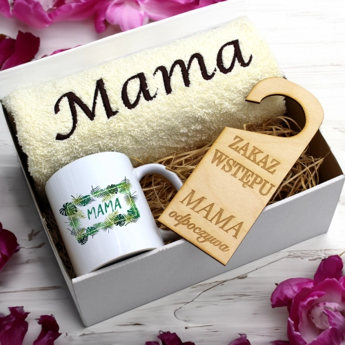 KOMPLET DLA MAMY RĘCZNIK Z HAFTEM + KUBEK 330ml NA PREZENT DZIEŃ MATKI MAMA