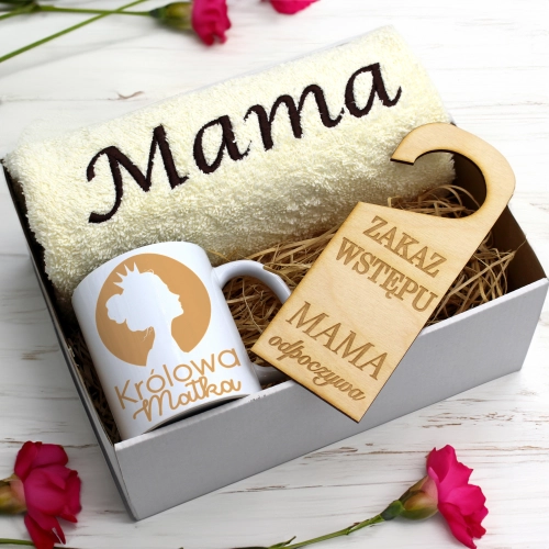 KOMPLET DLA MAMY RĘCZNIK Z HAFTEM + KUBEK 330ml NA PREZENT DZIEŃ MATKI MAMA