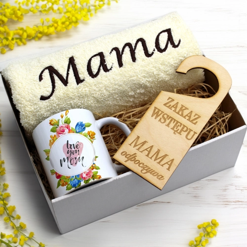 KOMPLET DLA MAMY RĘCZNIK Z HAFTEM + KUBEK 330ml NA PREZENT DZIEŃ MATKI MAMA