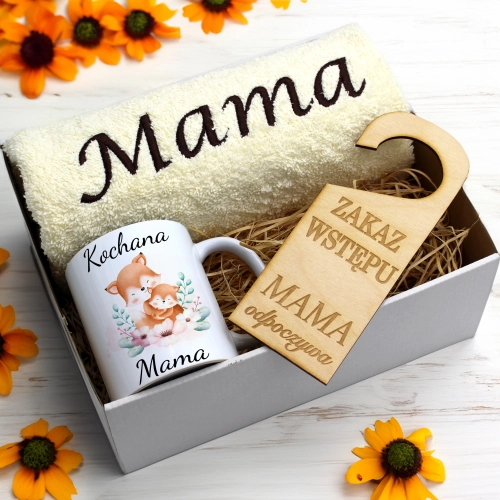 KOMPLET DLA MAMY RĘCZNIK Z HAFTEM + KUBEK 330ml NA PREZENT DZIEŃ MATKI MAMA