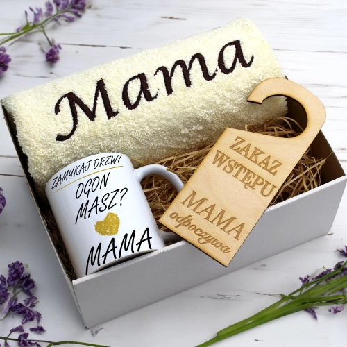 KOMPLET DLA MAMY RĘCZNIK Z HAFTEM + KUBEK 330ml NA PREZENT DZIEŃ MATKI MAMA