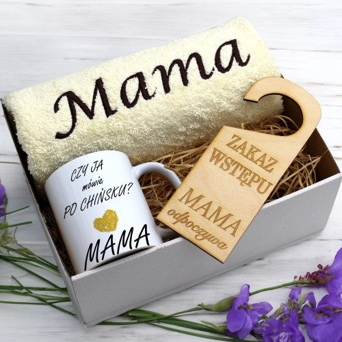 KOMPLET DLA MAMY RĘCZNIK Z HAFTEM + KUBEK 330ml NA PREZENT DZIEŃ MATKI MAMA