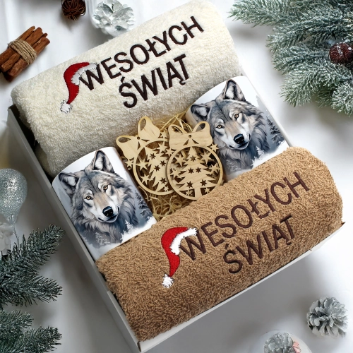 ZESTAW PREZENT ŚWIĄTECZNY KOMPLET KUBKI RĘCZNIKI ŚWIĘTA MIKOŁAJ POD CHOINKĘ