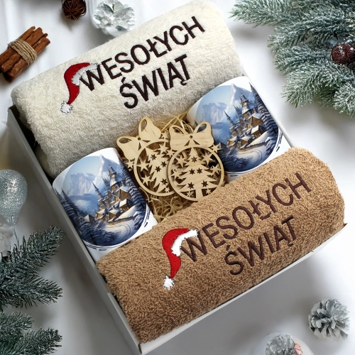 ZESTAW PREZENT ŚWIĄTECZNY KOMPLET KUBKI RĘCZNIKI ŚWIĘTA MIKOŁAJ POD CHOINKĘ