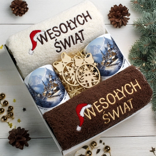 ZESTAW PREZENT ŚWIĄTECZNY KOMPLET KUBKI RĘCZNIKI ŚWIĘTA MIKOŁAJ POD CHOINKĘ