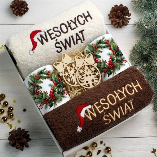 ZESTAW PREZENT ŚWIĄTECZNY KOMPLET KUBKI RĘCZNIKI ŚWIĘTA MIKOŁAJ POD CHOINKĘ