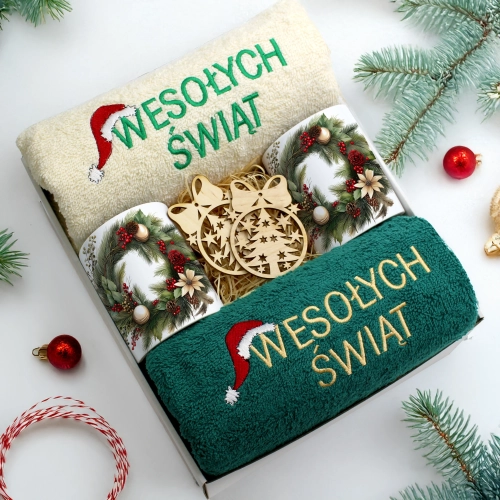 ZESTAW PREZENT ŚWIĄTECZNY KOMPLET KUBKI RĘCZNIKI ŚWIĘTA MIKOŁAJ POD CHOINKĘ