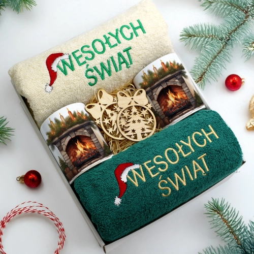 ZESTAW PREZENT ŚWIĄTECZNY KOMPLET KUBKI RĘCZNIKI ŚWIĘTA MIKOŁAJ POD CHOINKĘ