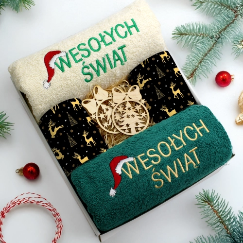 ZESTAW PREZENT ŚWIĄTECZNY KOMPLET KUBKI RĘCZNIKI ŚWIĘTA MIKOŁAJ POD CHOINKĘ