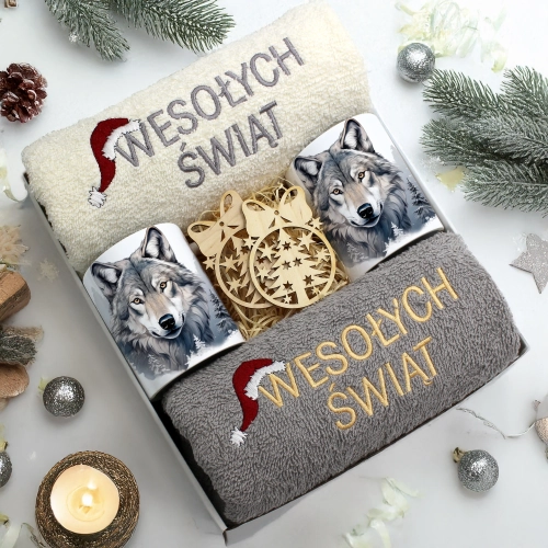 ZESTAW PREZENT ŚWIĄTECZNY KOMPLET KUBKI RĘCZNIKI ŚWIĘTA MIKOŁAJ POD CHOINKĘ