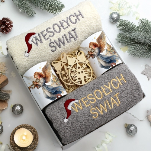 ZESTAW PREZENT ŚWIĄTECZNY KOMPLET KUBKI RĘCZNIKI ŚWIĘTA MIKOŁAJ POD CHOINKĘ