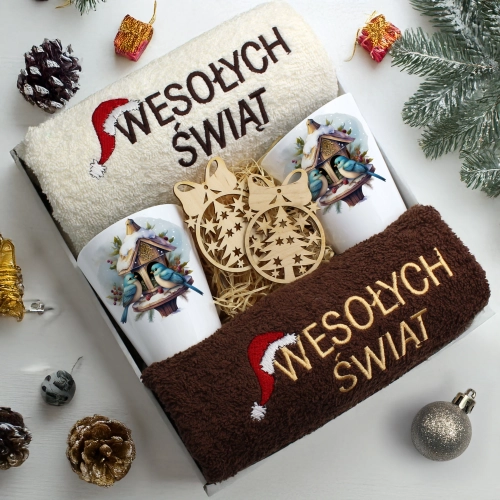 ZESTAW PREZENT ŚWIĄTECZNY KOMPLET KUBKI LATTE RĘCZNIKI ŚWIĘTA MIKOŁAJ