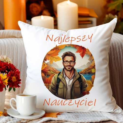 PODUSZKA 40x40 DZIEŃ NAUCZYCIELA WYCHOWAWCA PREZENT NAUCZYCIEL JASIEK NAUCZYCIELKA FIZYKI CHEMII MATEMATYKI GEOGRAFII PRZYRODY BIOLOGII