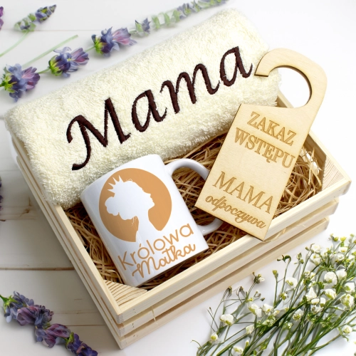 KOMPLET DLA MAMY RĘCZNIK Z HAFTEM + KUBEK 330ml NA PREZENT DZIEŃ MATKI MAMA
