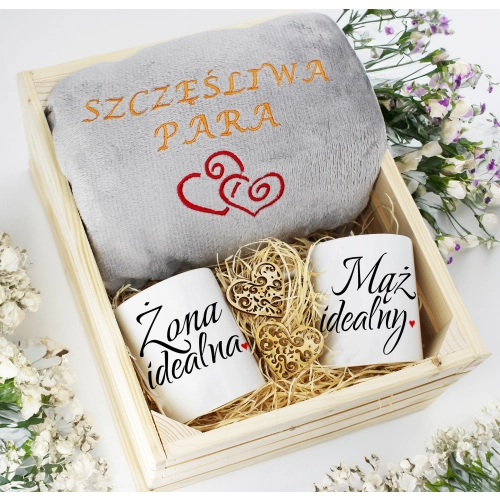 PREZENT ŚLUBNY ZESTAW KOC 160x200 + KUBKI ŻONA MĄŻ