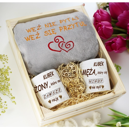 PREZENT ŚLUBNY ZESTAW KOC 160x200 + KUBKI ŻONA MĄŻ